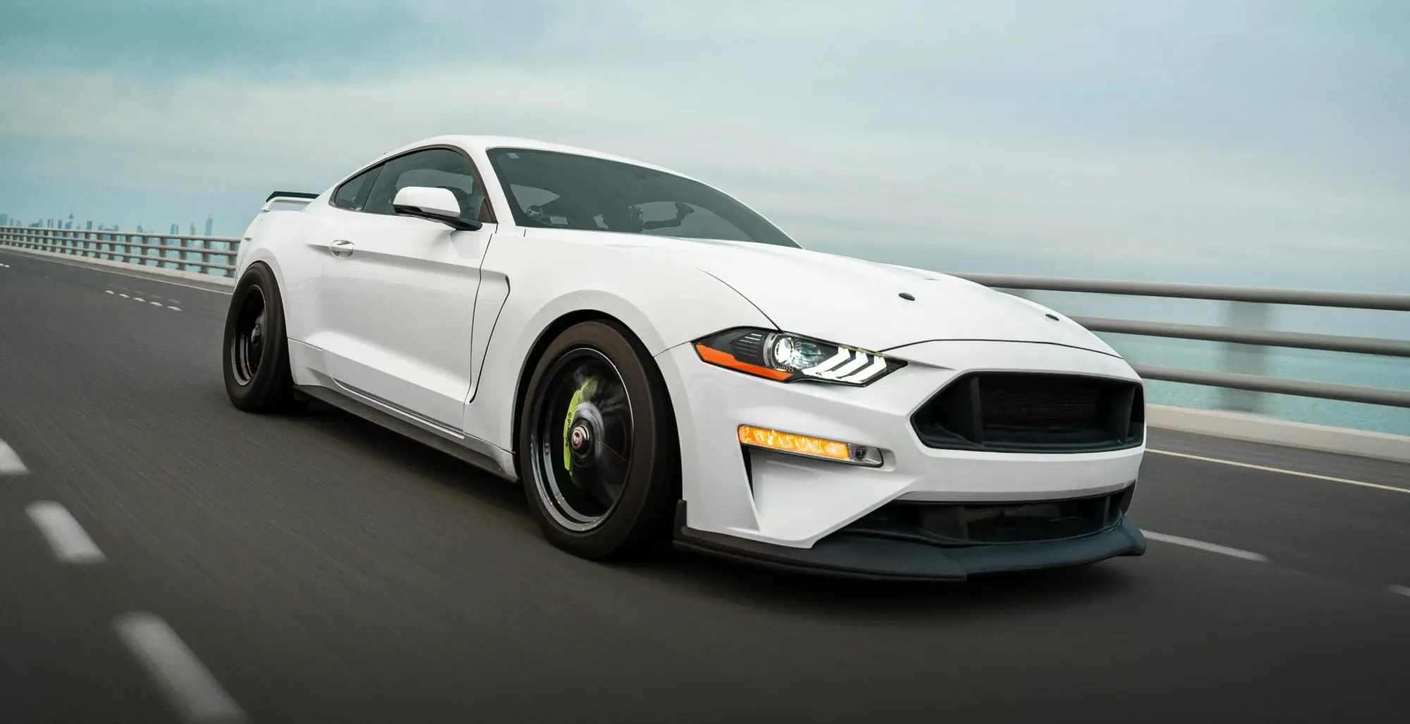 Photograph from the TORQUE template (car rental): Rapt Horizon.